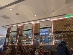 -VENCHI 闻绮(北京国贸商城店)