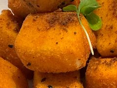 黑松露脆皮豆腐粒-桂满陇·蟹黄小笼汤包(清河万象店)