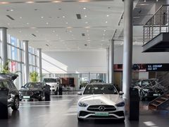 -天津波士信达奔驰4S店(卫津南路店)