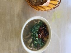 羊杂汤-洪峰浩老北京烧饼夹肉(角门路店)