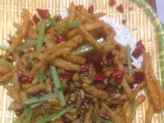 -黄泥岗·地道湖北菜(奥特莱斯店)