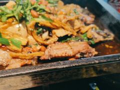 -俏巴妹烤鱼香锅(奥体店)