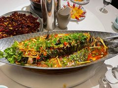 招牌跳水鱼-小河盐帮·私家菜·烤鸭(三元桥·霄云路店)