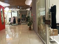 -鹏润达环球服贸广场