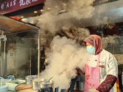 -老兰家传统烧烤炒菜泡馍(小南门店)