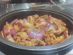 -胡须佬鸡煲四季火锅店(石厦西村直营店)