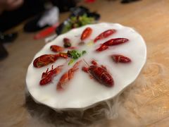 冰镇小龙虾-沪小胖小龙虾(淮海中路旗舰店)