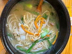 -勺子米线·云南传统小吃市集(四方街店)