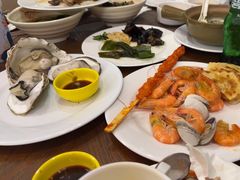 -三英温泉度假酒店-自助餐厅