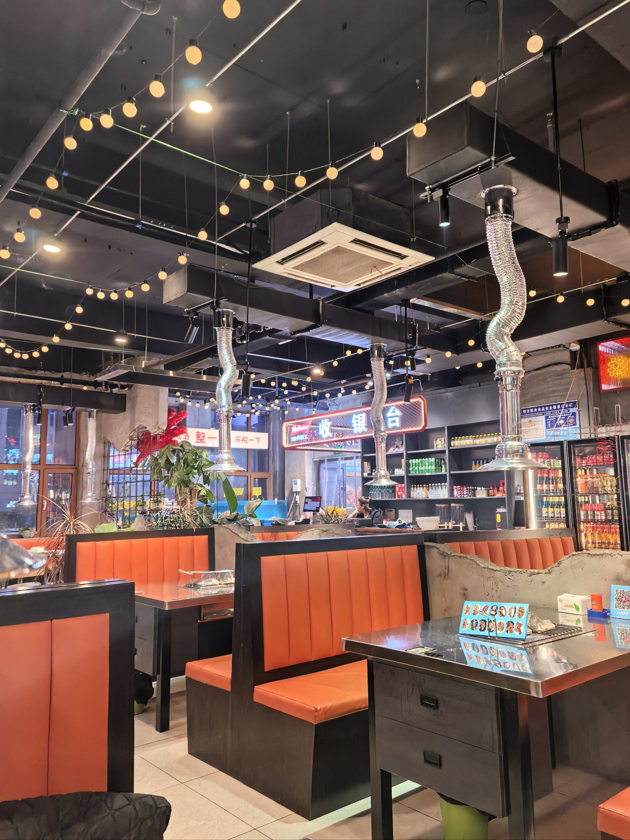 朋友推荐来延吉要来这里吃,店内环境很好