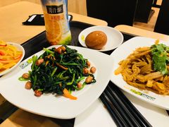 -西部马华清真兰州牛肉面·烧烤夜市(关东店)