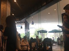 -星巴克臻选(深圳皇庭广场分店)