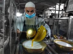 -正宁路小吃夜市