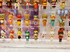 -泡泡玛特POPMART(杭州乐堤港店)