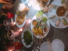 -Dash Teak House