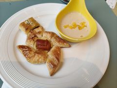 -广州设计之都温德姆酒店·月澜西餐厅
