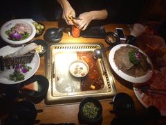 -海底捞火锅(杭州庆春路夜宵主题店)