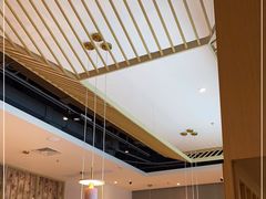 -蜜桃餐厅·伴山(绿宝广场店)