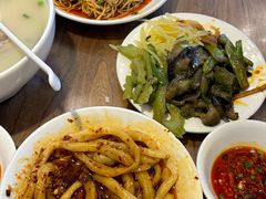 -中和裴氏蹄花(府河路店)