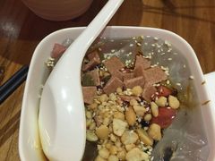 -芙蓉巷成都名小吃(丹尼斯2天地店)