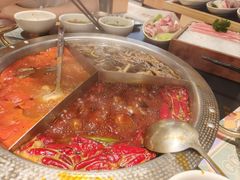 -廖掌柜·重庆鲜货火锅(上海首店)