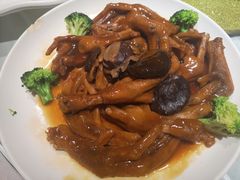 花菇扣鹅掌-苔圣园酒家(尊木汇国际艺术广场店)