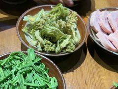 -黔有有贵州酸汤夺夺粉火锅(五味十字店)