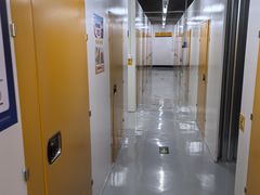 -安东易迷你仓自助寄存仓库(淞虹路店)