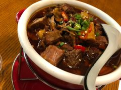 招牌牛腩-甜阿姨·天台花园私房菜(万松园店)