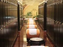 -碧中海汤泉汗蒸酒店