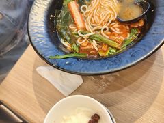 -桂在香知桂林米粉(红博中央公园店)
