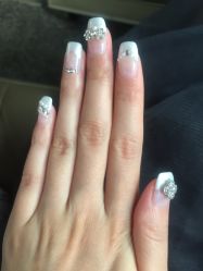 -吉吉靓甲美睫