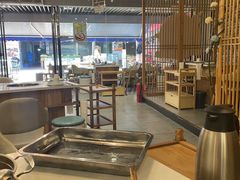 大堂-屋头串串(新街里店)