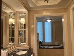 -广州富力丽思卡尔顿酒店