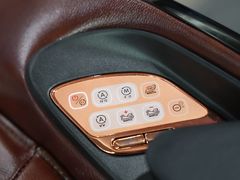 -奔驰上海利星(七宝店)