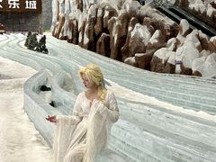 -长沙湘江冰雪世界