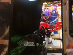 -汤姆熊欢乐世界(红博会展购物广场店)