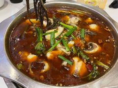 -乡土特色.冷锅鱼.牦牛肉火锅