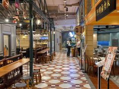 大堂-大食代美食广场(上海中心店)