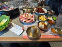 -草家酱蟹炭火烤肉店(珲春南路一店)