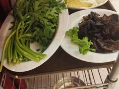 -天宜隆蘑菇宴火锅(石景山旗舰店)