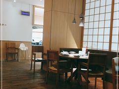 -蜜桃餐厅·伴山(湖滨商业街店)