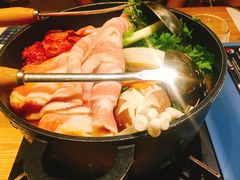 黑猪肉泡菜锅-小句号·精致料理(江南环球港店)