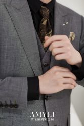 -艾米丽婚纱礼服