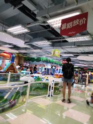 -莫莉幻想儿童乐园(深圳南山欢乐颂店)