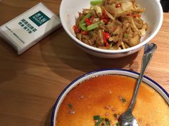 -费大厨辣椒炒肉(万家丽一店)