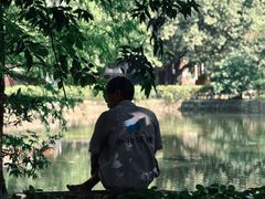 -烈士陵园(地铁站)