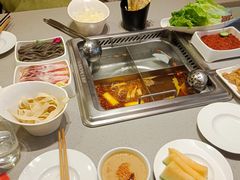-海底捞火锅(宝龙广场夜宵主题店)