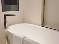 -杭州逸酒店(西湖武林店)