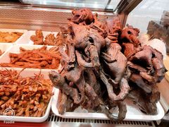 -张鸭子重庆特产卤味小吃(未来国际店)